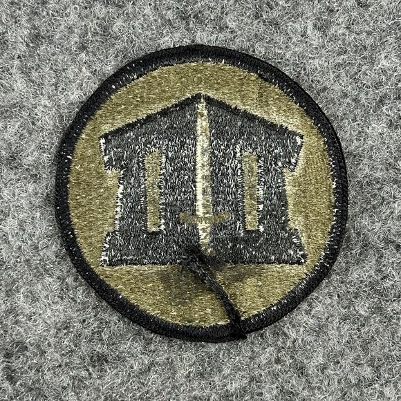 US Army Military Patch Army ROTC School Senior Black Border Subdued Variant Vtg - Picture 2 of 4